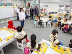 Ministra Leslie Urteaga entrega moderna cocina y almacén que beneficiarán a más de 300 escolares de Puente Piedra