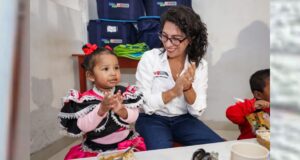 Ministra Leslie Urteaga: «Más de 1800 centenarios en el país recibirán pago de Pensión 65 en sus casas»