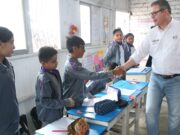 Minedu: Abraza tu Cole superó los 900 000 soles en solo tres meses de su creación