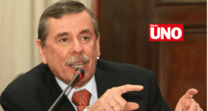 Fernando Rospigliosi denuncia compra irregular de fusiles sin municiones y sobrevalorados: «Un negociado con FAME»