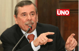 Fernando Rospigliosi denuncia compra irregular de fusiles sin municiones y sobrevalorados: «Un negociado con FAME»