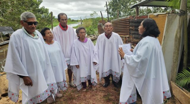 Pensión 65: usuarios sorprenden al formar coro en lengua originaria kukama kukamiria en Loreto