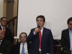 Tomás Gálvez acudió a la Fiscal de la Nación para exigir su reposición