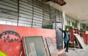 Exigen mejoramiento de colegio a punto de colapsar