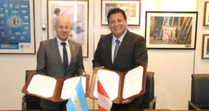 El IPEN fortalece su cooperación con Argentina en el uso pacífico de la energía nuclear