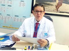 Presidente de EsSalud responde y plantea una reingeniería del sistema