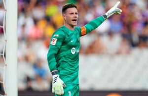 Arquero del F.C. Barcelona Ter Stegen será operado de la espalda