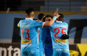 Deportivo Garcilaso goleó a Los Chankas 3-0 en inicio del Torneo Clausura
