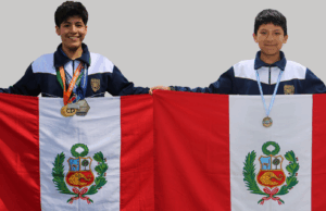 Genio gana medalla de oro en Olimpiada Mundial de Matemáticas y va por una beca en la Universidad de Cambridge