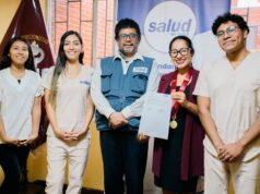 Colegio de Nutricionistas firma convenio con Salud en Casa