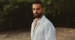 Maluma lanza «Bronceador», su nuevo himno sensual de verano