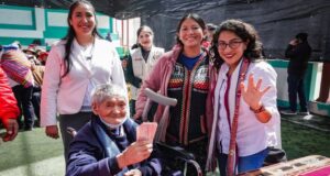 Midis inicia pago a cerca de 8 mil usuarios de Pensión 65 con “carritos pagadores” en Cusco