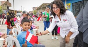 Leslie Urteaga lanzó estrategia “Misión: Yo” para promover desarrollo de 100 mil adolescentes del programa Juntos