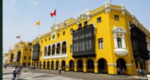 Concejo Metropolitano de Lima rechaza pedido de vacancia contra 21 regidores por caso de trenes californianos