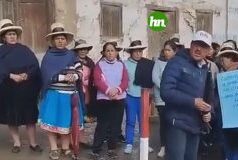 Padres de Familia de IE marchan a Lima para exigir Cmculminación de obra abandonada