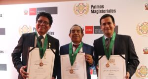 Más de 1.4 millones de soles para maestros condecorados con ‘Las Palmas Magisteriales’