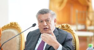 Jovencita sin experiencia obtiene contratos con el gobierno de Acuña por cientos de millones de soles