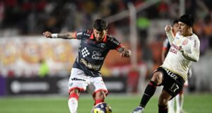 Cienciano lo empató en los descuentos a Universitario 1-1 en intenso partido jugado en Cusco