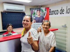 Loreto: Más de 300 abuelitos de comunidades amazónicas reciben por primera vez tarjetas para cobros y transferencias bancarias en PIAS Fluviales