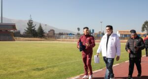 Presidente del IPD anuncia construcción de nueva pista atlética con ocho carriles en el estadio Huancayo