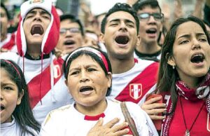 Medios de comunicación difundir el himno nacional dos veces al día