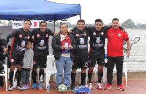 Equipo Perú Comunidad candidato a ganar el título del Campeonato de Fútbol 11 de la Liga Diplomática de Lima