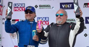 Beto Sánchez vuelve a subir al podio en Rally Coayllo y mañana corre las Tradicionales «Tres Horas Peruanas»