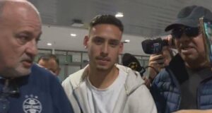 Erick Noriega arribó a Brasil para jugar por el Gremio de Porto Alegre