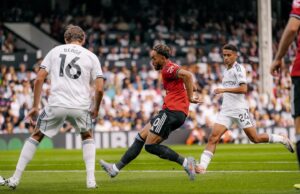 Manchester United solo alcanzó un empate ante el Fulham 1-1 por la Premier League