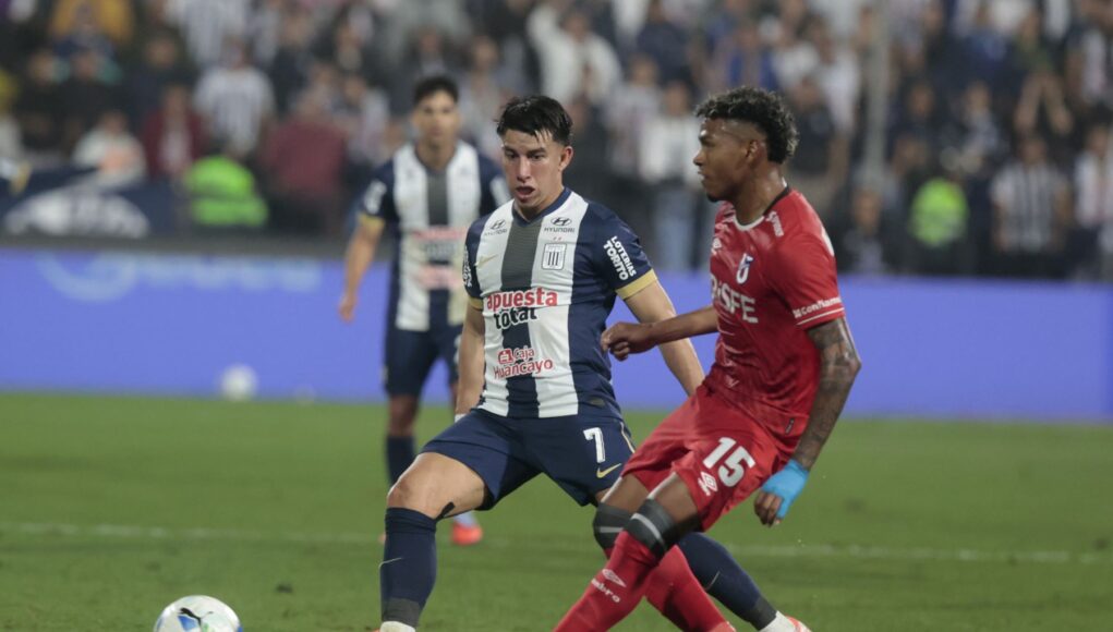 Alianza Lima busca el pase a Cuartos de Final de la Sudamericana ante la U. Católica en Quito