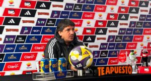 Jean Ferrari criticó a Hernán Barcos por su mala manera de encarar a Alex Valera