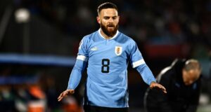 Araujo y Nández las ausencias de la Selección de Uruguay para partido ante Perú