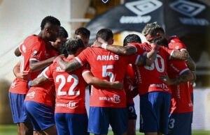Cienciano derrotó 1-0 a Atlético Grau dejando atrás la eliminación en la Copa Sudamericana