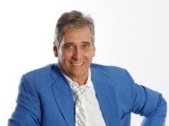 Guillermo Dávila regresa a Lima con una noche inolvidable de música y romance