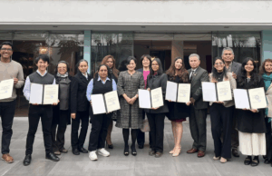 Jóvenes peruanos obtienen beca para realizar estudios en Taiwán