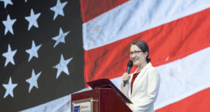 La vicepresidenta Hsiao asiste a la recepción por el Día de la Independencia de EE. UU. y promete fortalecer los lazos bilaterales