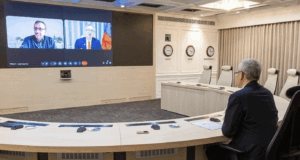 Viceministro de Relaciones Exteriores ofrece entrevista al periódico Libération de Francia