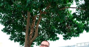 Escritor Luiz Carlos Reátegui y jóvenes voluntarios de Jesús María se organizan para volver a ser un distrito ordenado