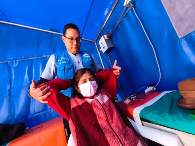 Hospital Perú de EsSalud está en Juliaca y ya supera las 4800 atenciones en temporada de heladas