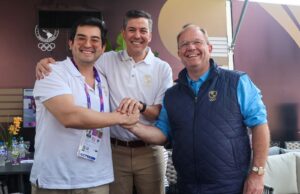 Unidos por el deporte: Encuentro fraterno entre el presidente de Paraguay y el titular del Comité Olímpico Peruano en ASU2025