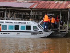 Midis brinda transporte fluvial a estudiantes en comunidades nativas y zonas de frontera con servicio Movitambos
