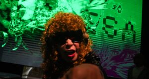 La Tigresa del Oriente la rompe como DJ