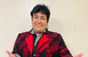 Ronald Hidalgo rinde homenaje al Divo de Juárez a sus 9 años de fallecimiento. – Teatro Canout