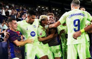 Barcelona remontó dos goles en contra para derrotar al Levante 3-2 en la Liga de España