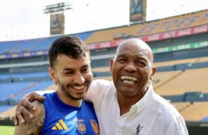 Gerónimo Barbadillo entrega el histórico número 7 a Ángel Correa en el entrenamiento de Tigres