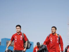 Selección Peruana viajó con rumbo a Montevideo para partido del jueves ante Uruguay