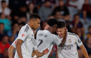 Real Madrid sigue firme en la punta e invicto de la Liga de España al golear a Levante 4-1