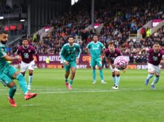 Liverpool es el único líder de la Premier League