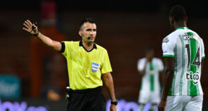 Colombiano Carlos Betancur dirigirá el “U” de Chile-Alianza Lima por la vuelta de Cuartos de Sudamericana