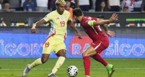 España apabulló a Turquía 6-0 de visita y lidera su grupo rumbo al Mundial 2026